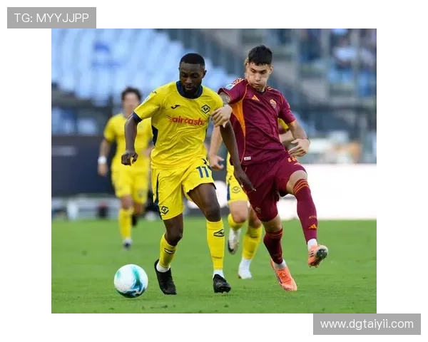 二八分的足球明星揭秘：他们如何在赛场上演绎辉煌与挑战